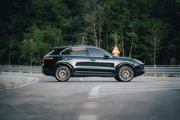 How Does Technology Influence Daily Life in the UK?